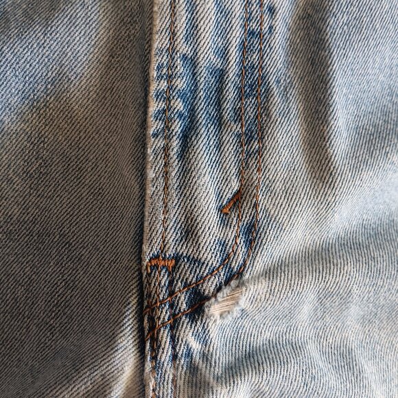 MEN'S LEVI'S RED TAG 505 FADED DISTRESSED JEANS  33 X 30 - Picture 2 of 11